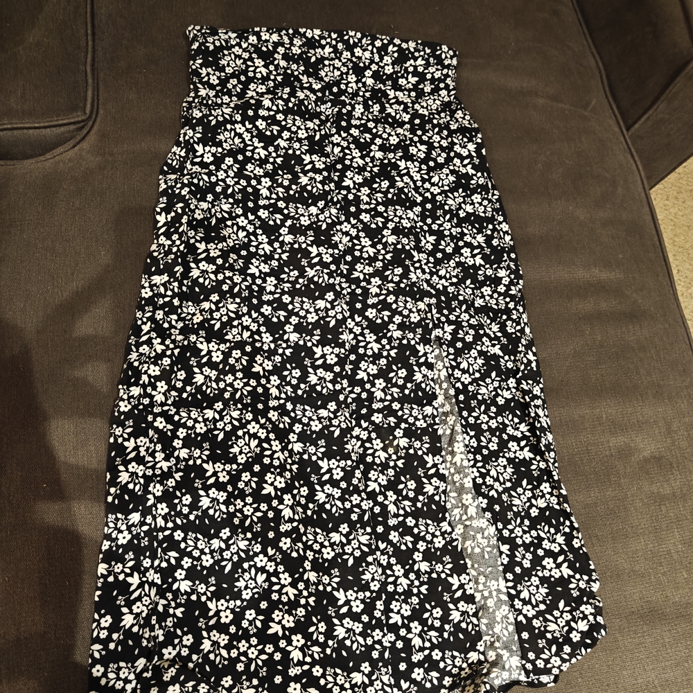 Floral Black and White Midi Skirt